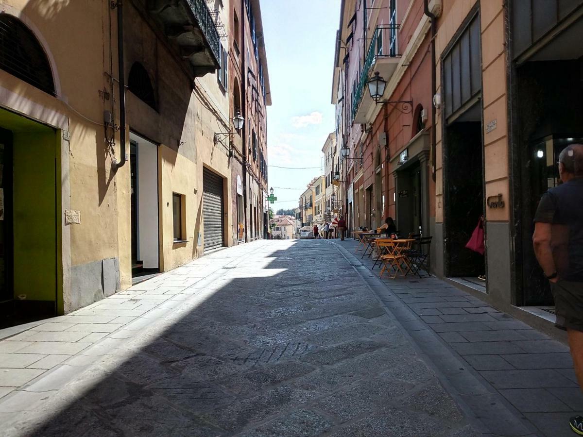 St George Villa Imperia Bagian luar foto